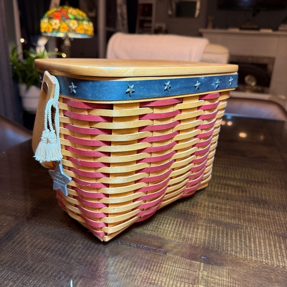 Longaberger 2001 Whistle Stop Basket Collector Club Basket Lid Combo Prot TieOn - Picture 2 of 16